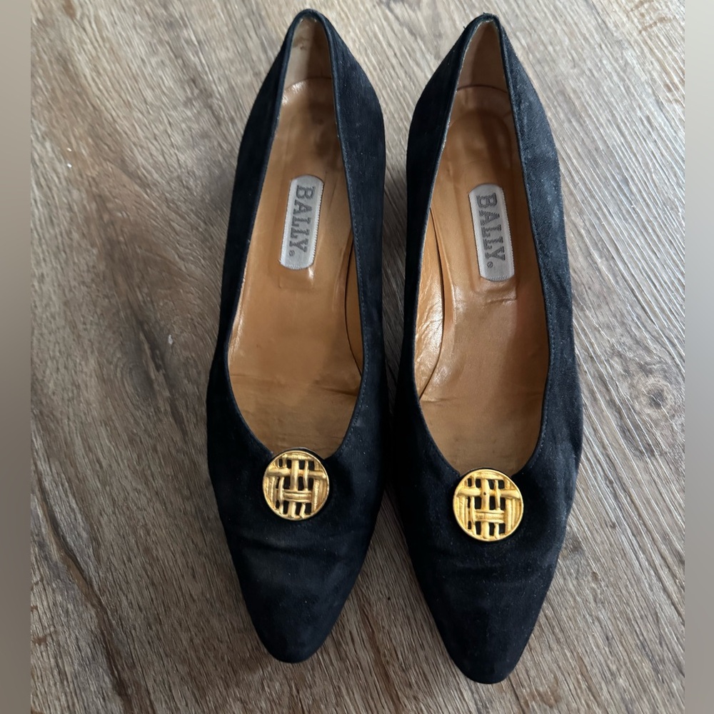 Vintage Bally black suede pumps